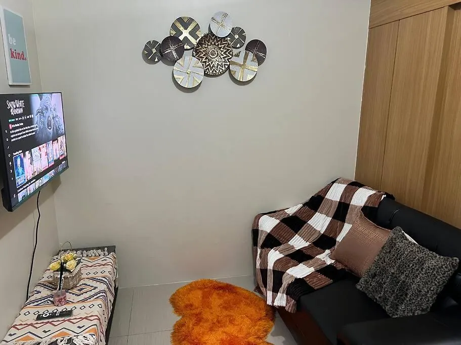 Shell Suite Infront Mall Of Asia W/ Netflix Wifi Manila Apartment