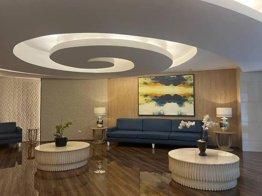 Shell Suite Infront Mall Of Asia W/ Netflix Wifi Manila Apartment