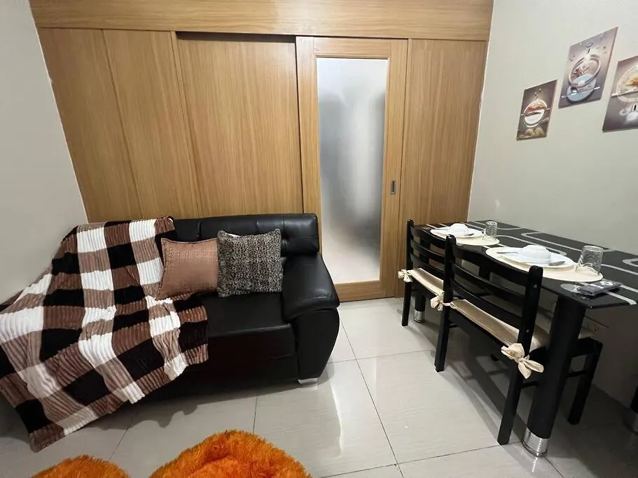 Shell Suite Infront Mall Of Asia W/ Netflix Wifi Manila