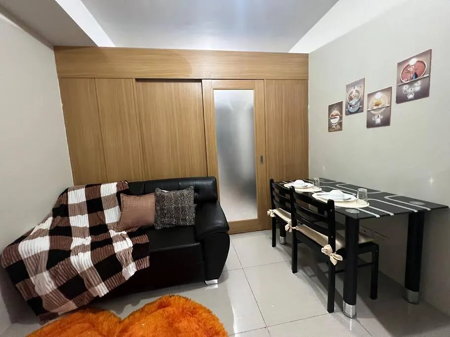 Shell Suite Infront Mall Of Asia W/ Netflix Wifi Manila Apartment